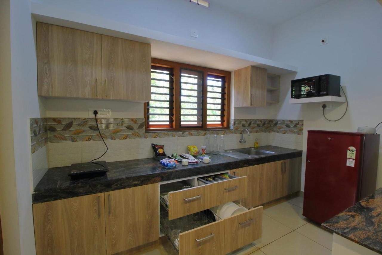 Tall Trees - Modern Forest Villa In Wayanad Sultan Bathery Exterior photo